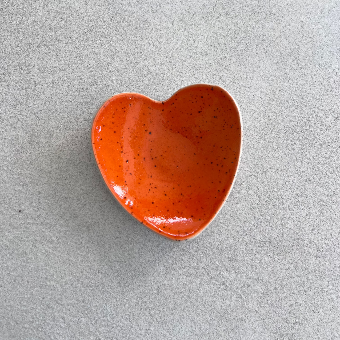 ceramic heart-shaped dish