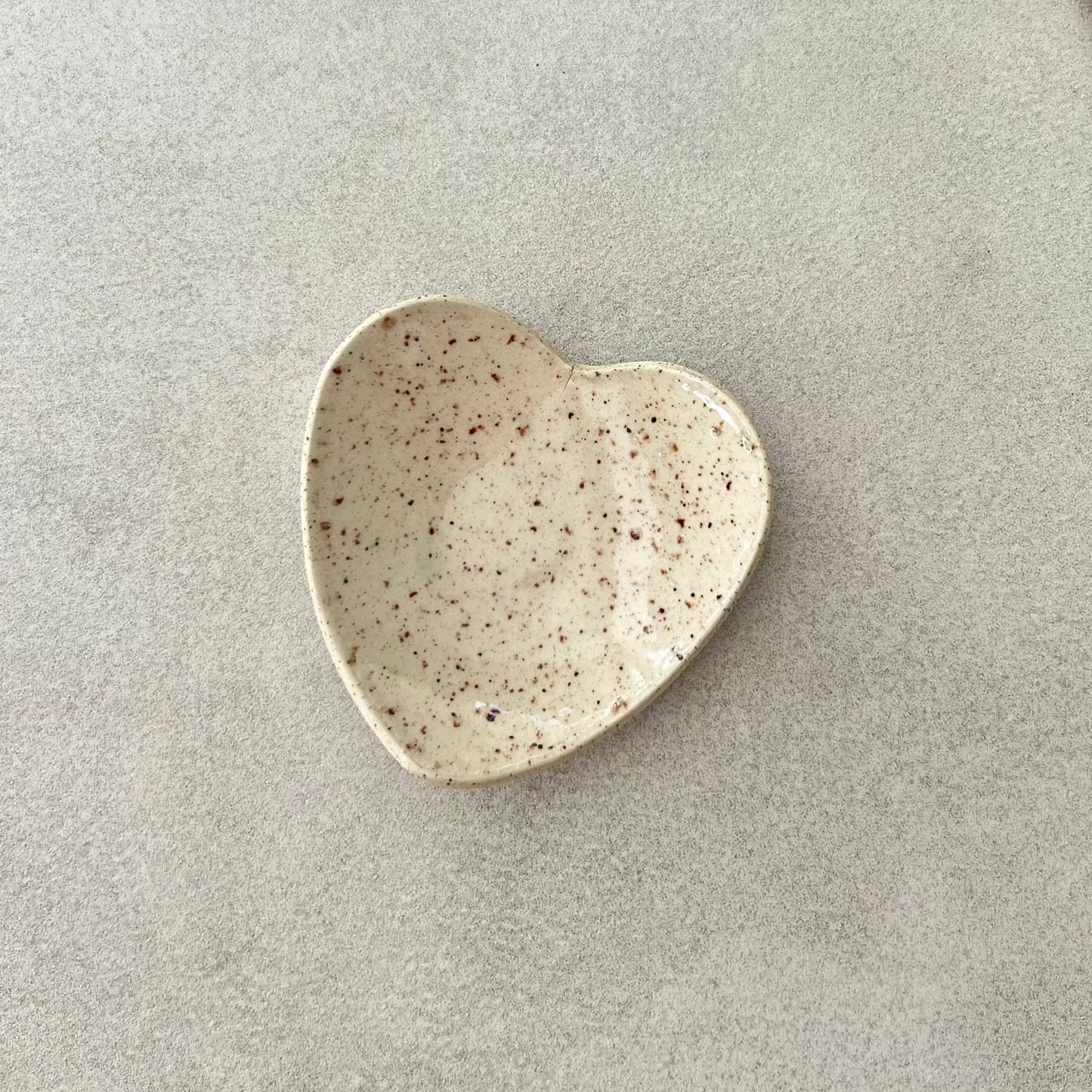 ceramic heart-shaped dish