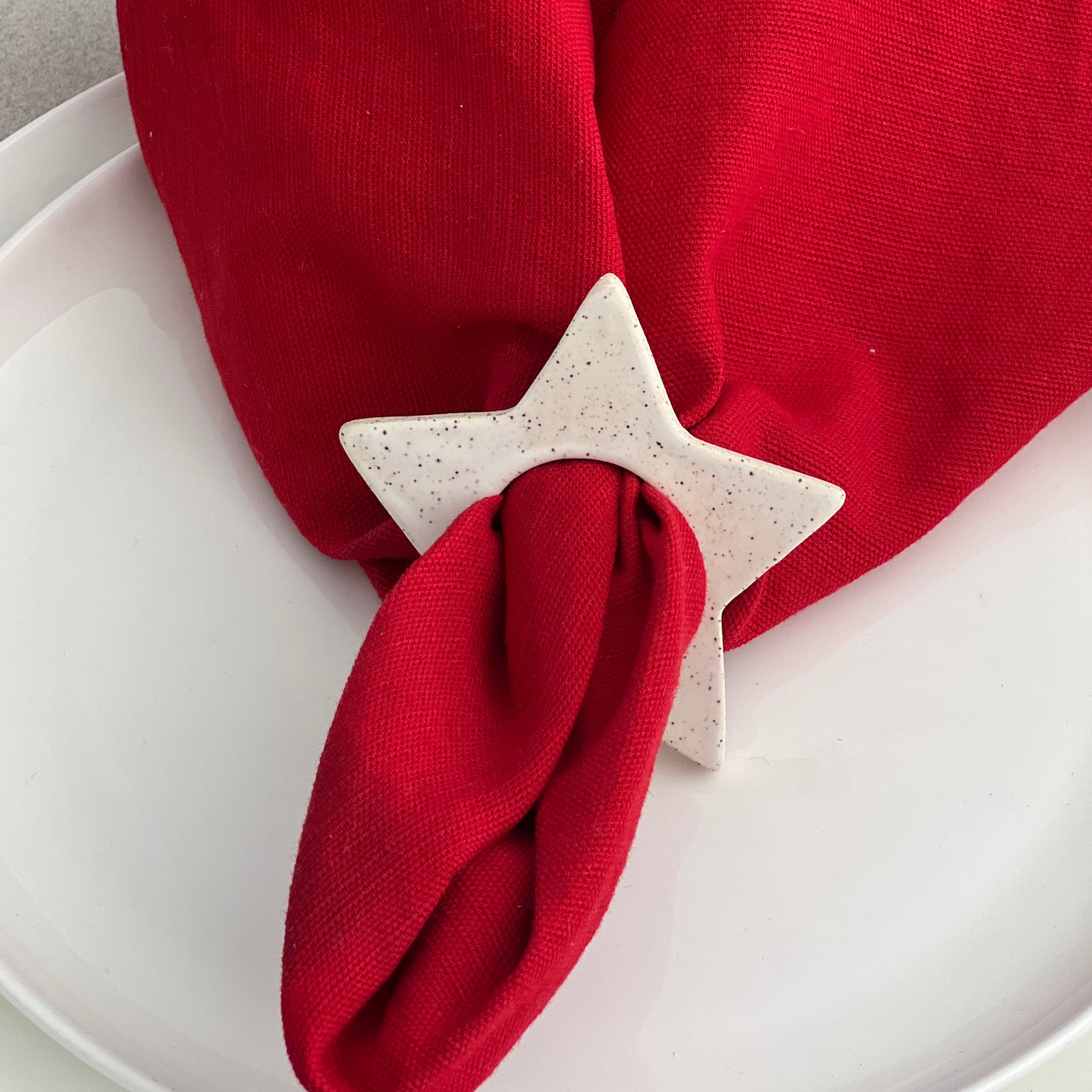 star-shaped ceramic napkin ring